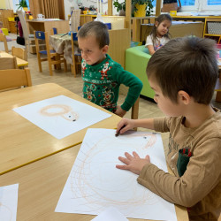 Halí, belí, zvířátka, chystejte si doupátka